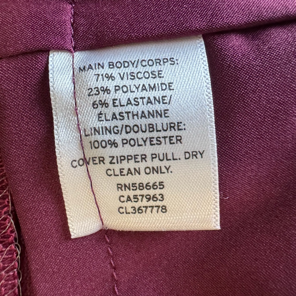 CLASSIQUES ENTIER Italian Ponte Knit Sheath Dress Sleeveless Burgundy Size 12 - Picture 11 of 12